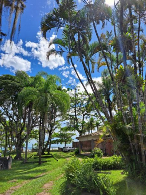Casa Pé na Areia Cantão do Bora Bora - Manaaki Surf Hostel